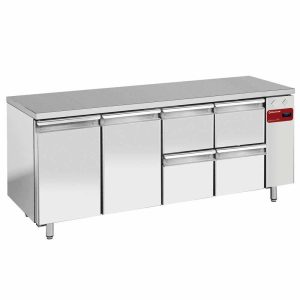 Koeltafel bestaande uit :